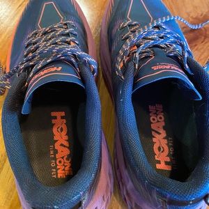 Hoka running shoes 7.5